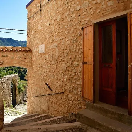 Il Riparo Tra Le Due Torri Holiday home