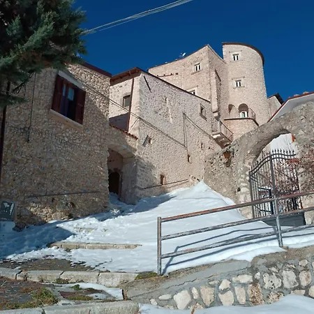 Il Riparo Tra Le Due Torri Holiday home *