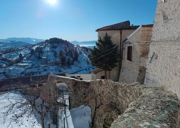 Il Riparo Tra Le Due Torri 度假居 蒙特堡